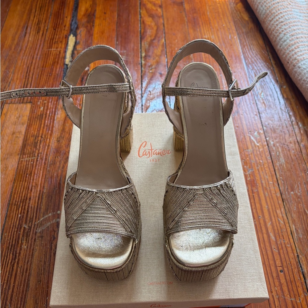 Castaner Metallic Gold Platform Sandals with Ankle Strap